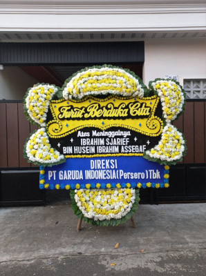 Papan Bunga Duka di Lawangirung